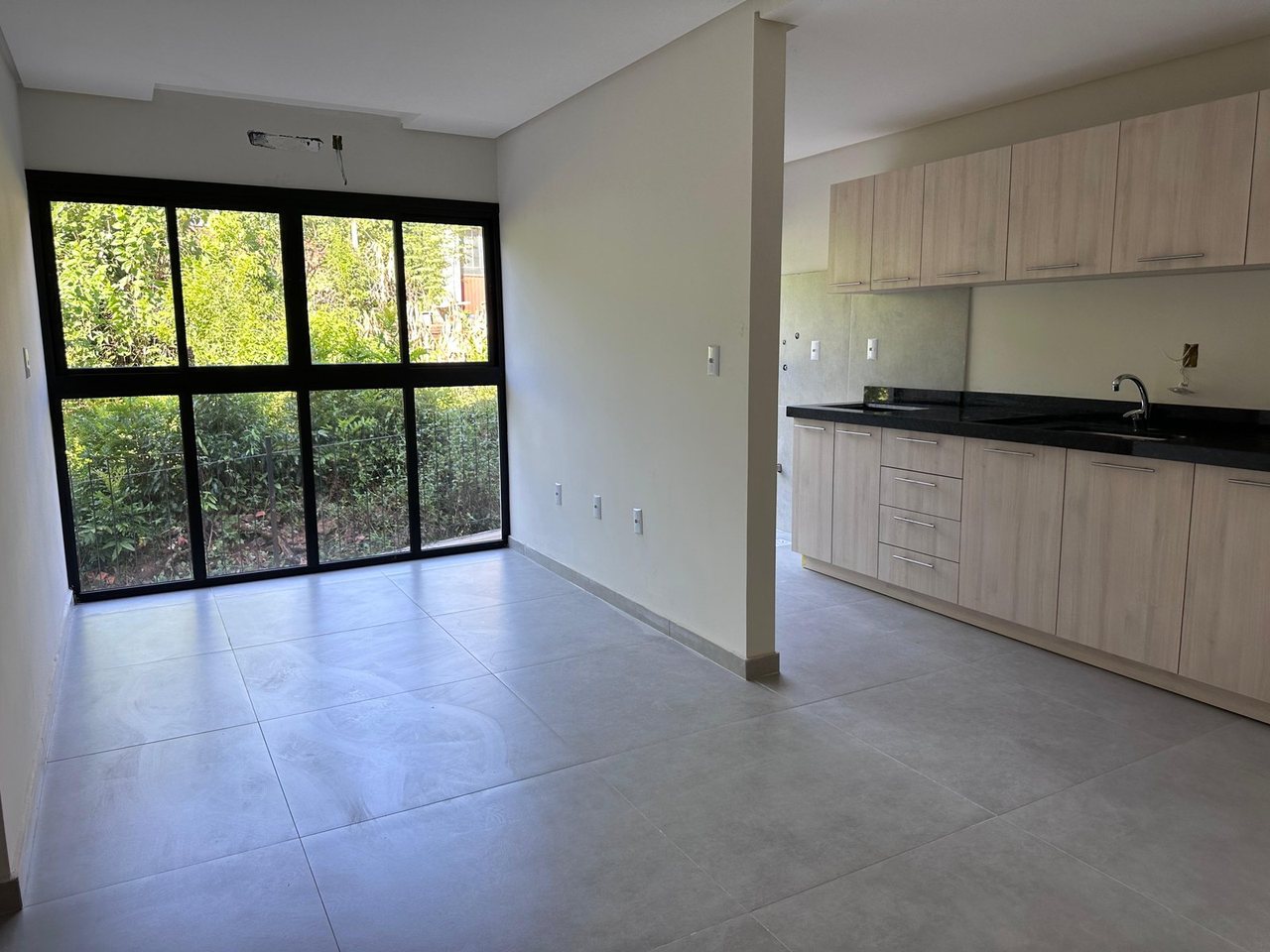 Residencial Moradas do Lago, área interna (3 de 10)
